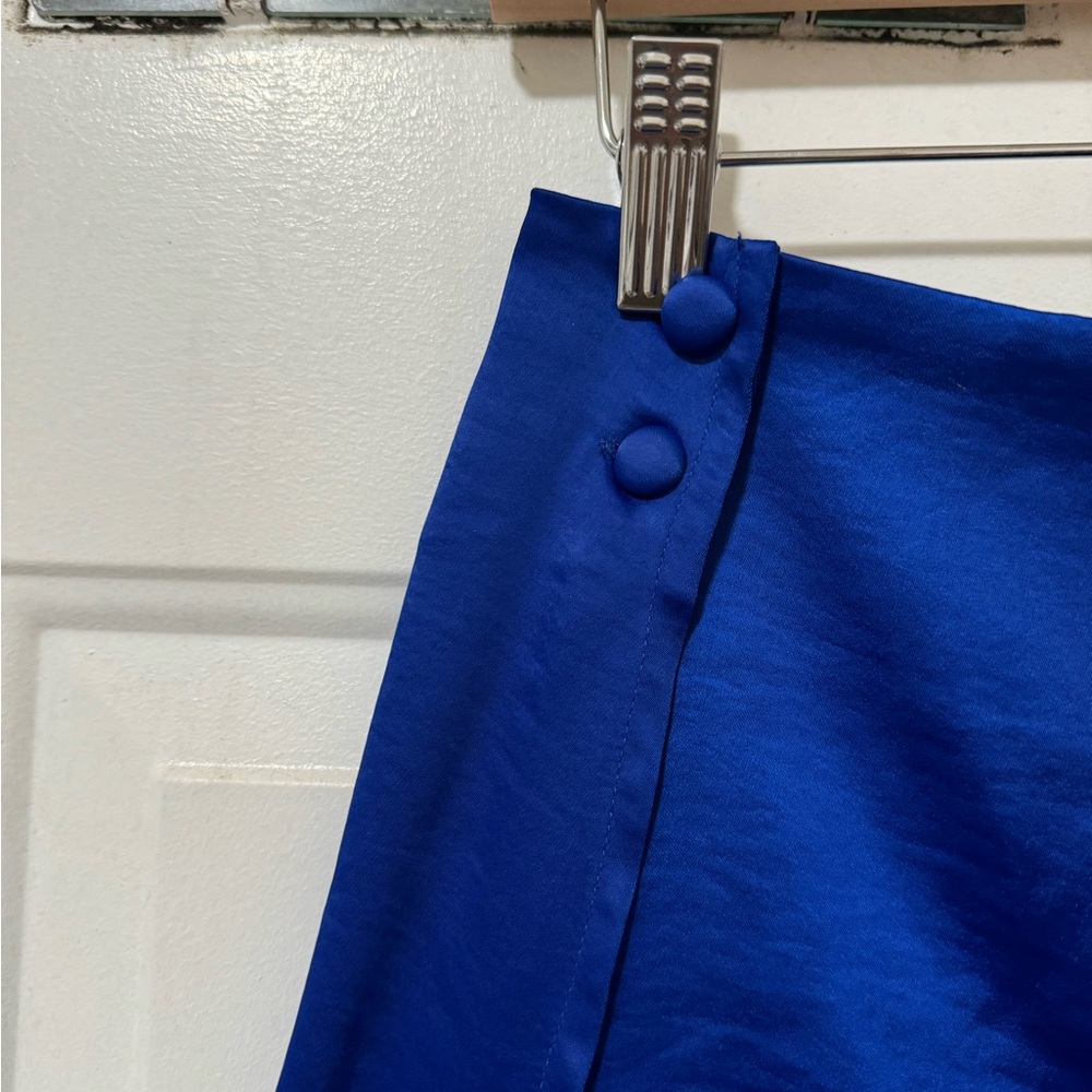 Brand New Meshki Satin Slit Skirt - Blue - Size Medium - Picture 2 of 6